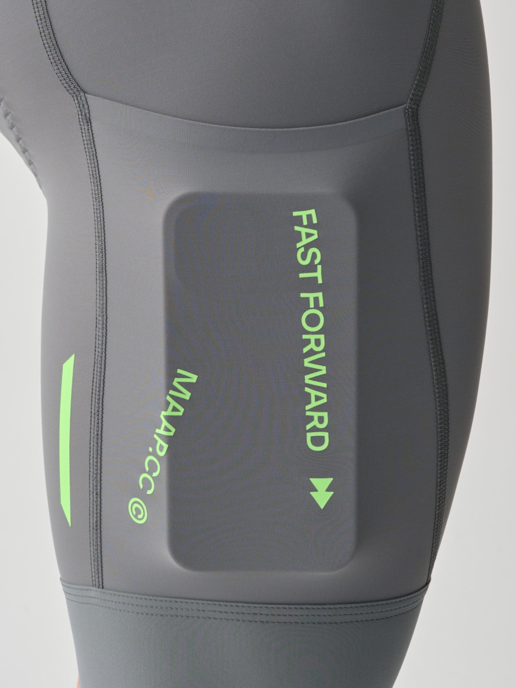 Blur Team Bib Evo Cargo