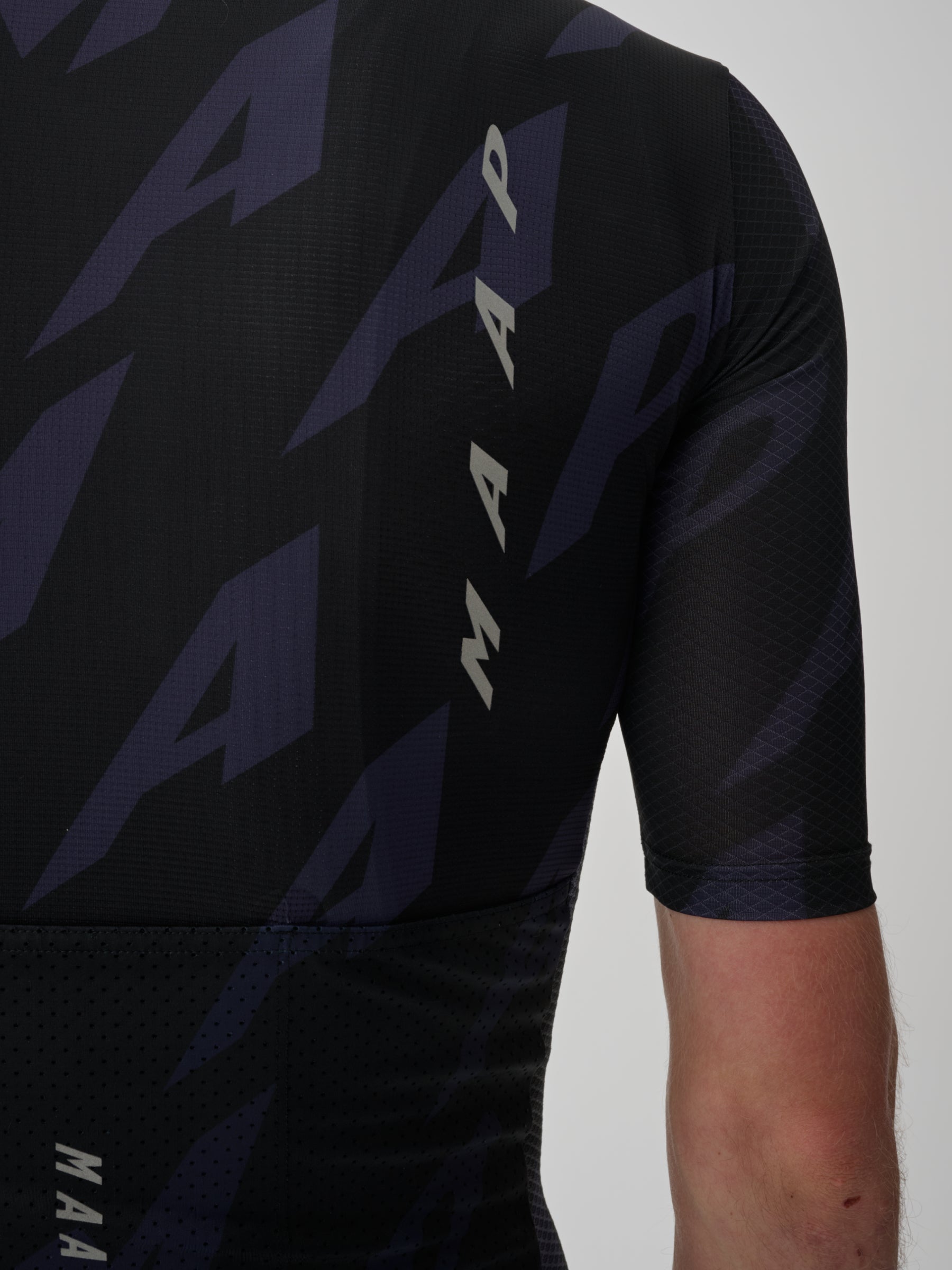 Equalise Pro Air Jersey 2.0