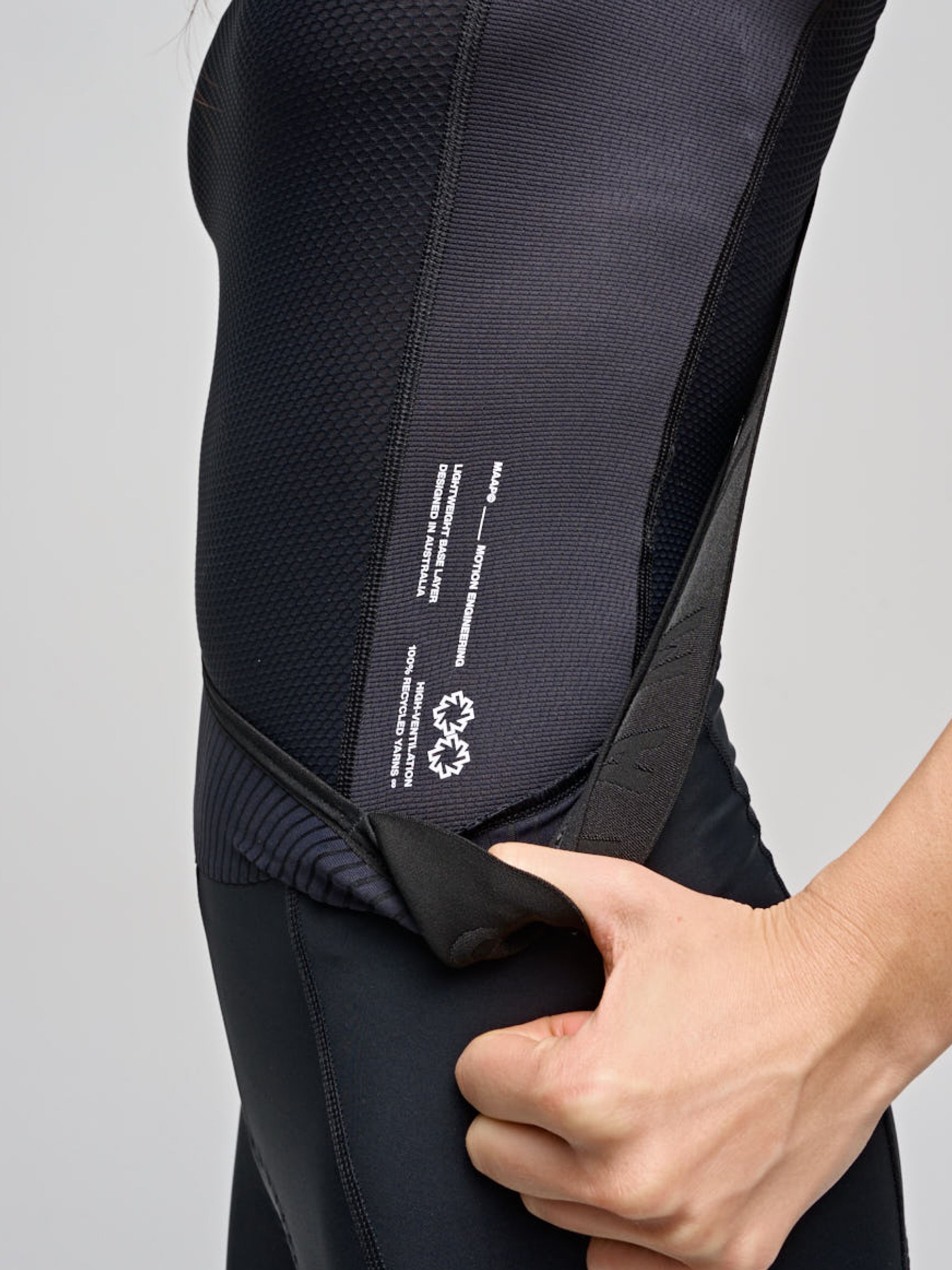 Women's Team Mesh Base Layer